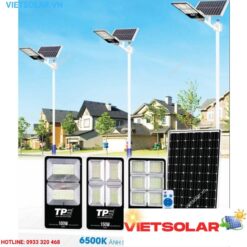 Đèn đường năng lượng mặt trời bán chải 150w Tiến Phát