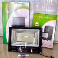 Đèn pha năng lượng mặt trời 800w DSY